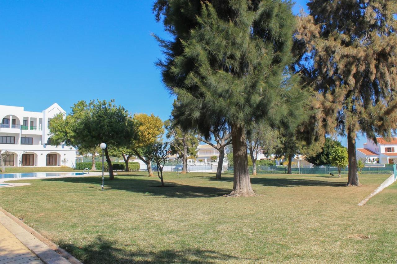 Apartamentos Ninho Das Gaivotas Albufeira Exteriör bild